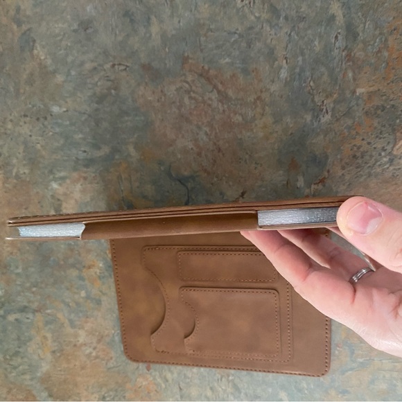Brown Kindle Case NWOT - Picture 4 of 8